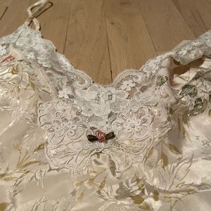 Vintage California Dynasty white flowered slip dress!